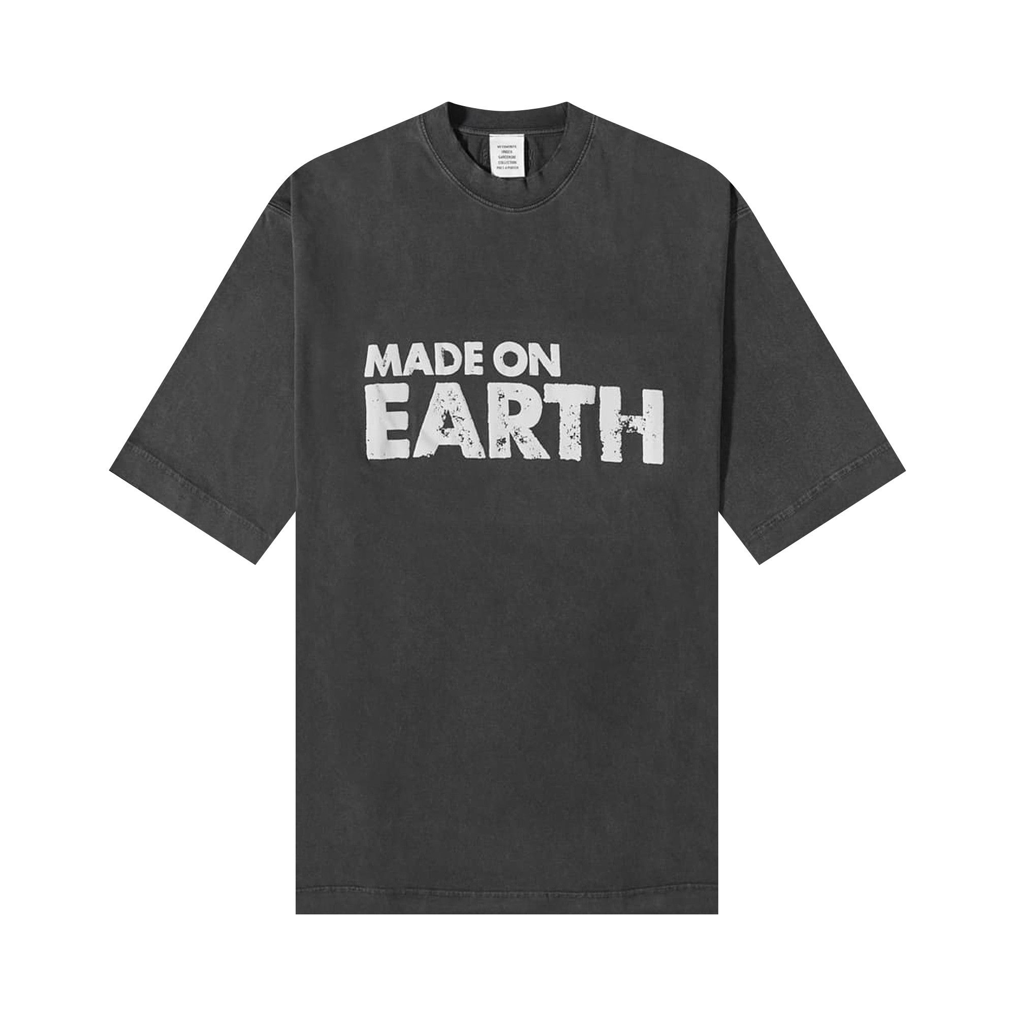 VETEMENTS♡ MADE ON EARTH Tシャツ MADE ON EARTH T-SHIRT | VETEMENTS(ヴェトモン) / トップス