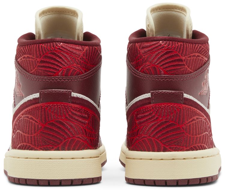 Wmns Air Jordan 1 Mid SE Lift Up