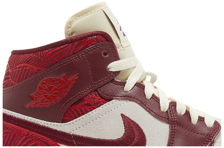 Wmns Air Jordan 1 Mid SE Lift Up