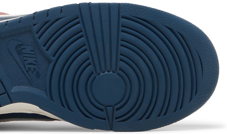 Nike Wmns Dunk Low Canyon Rust Blue