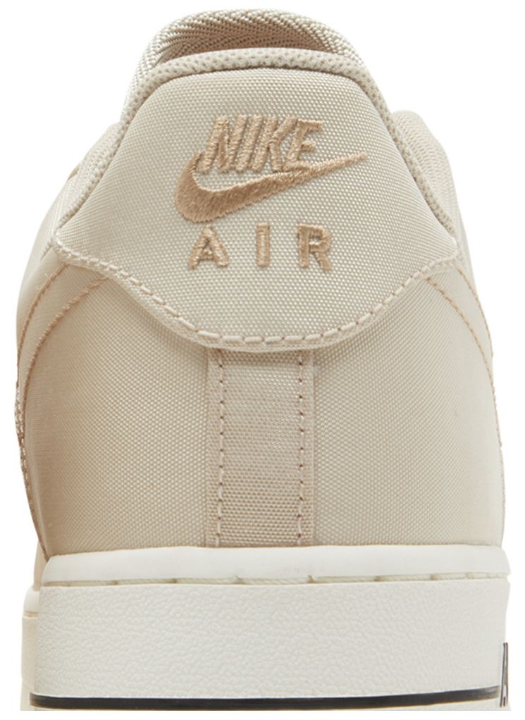 Nike Air Force 1 07 LV8 Moving Company   Sanddrift
