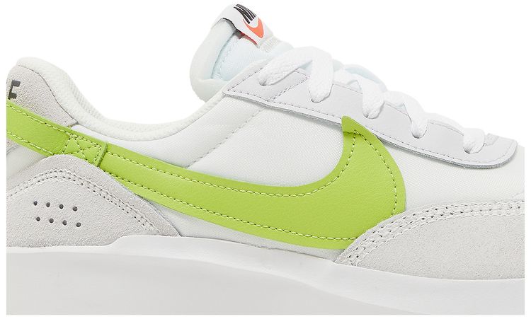 Nike Wmns Waffle Debut White Atomic Green