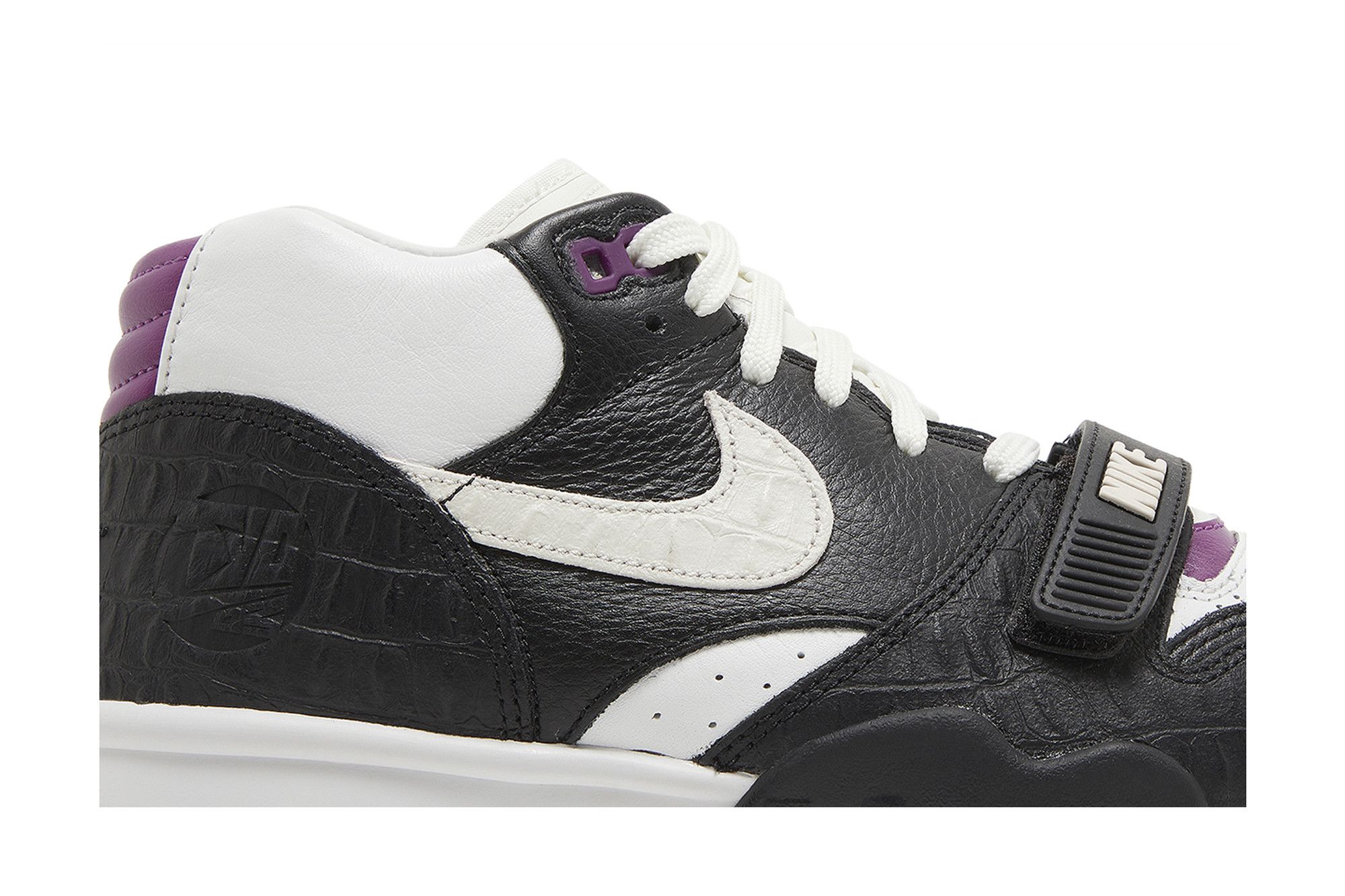 新品同様 Nike 27cm DZ4867-010 エアトレーナー 東京03 - メルカリ