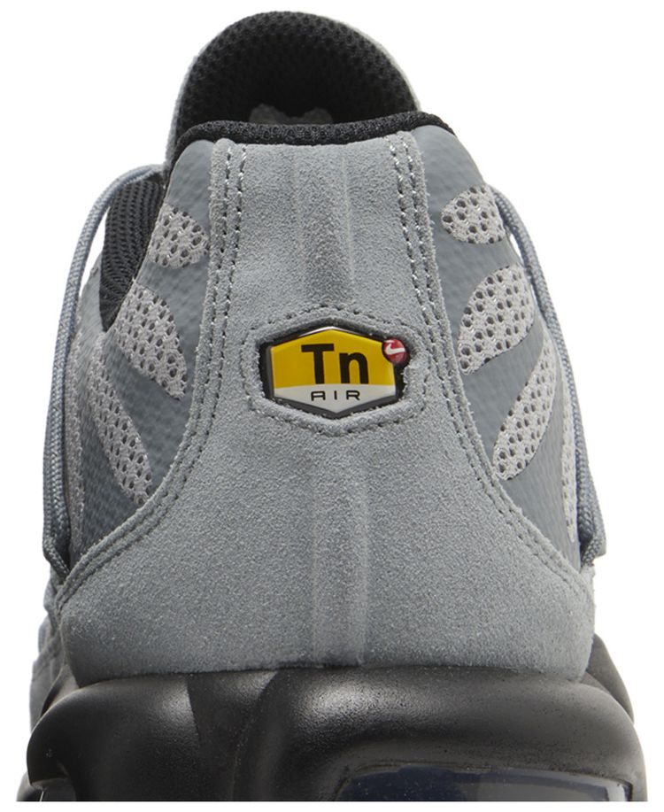 Nike Air Max Plus Utility Wolf Grey Black
