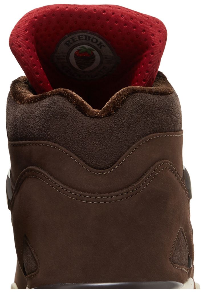 Reebok Pump Omni Zone 2 Valentines Day