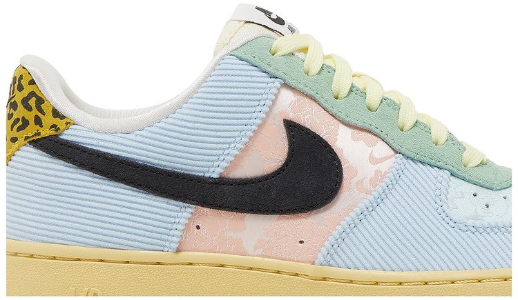 Nike Wmns Air Force 1 07 Spring Mix
