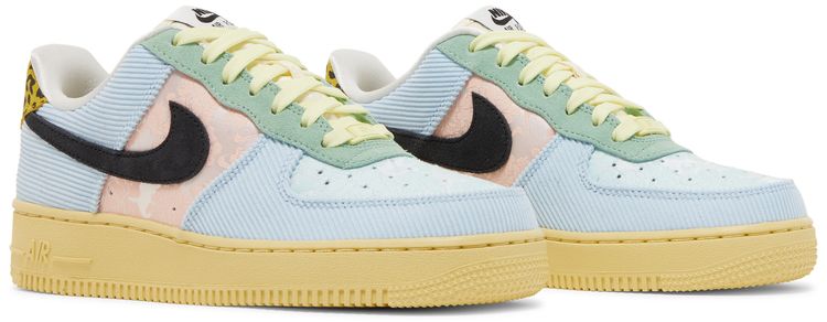 Nike Wmns Air Force 1 07 Spring Mix