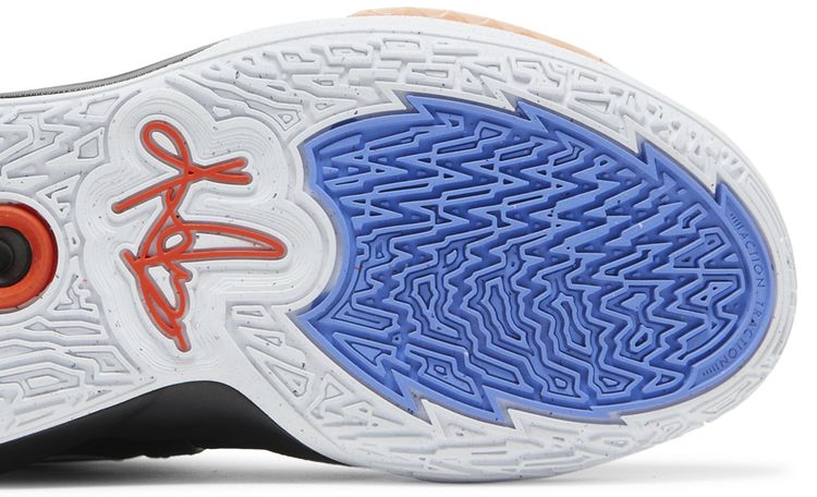 Nike Kyrie Infinity GS Fire and Ice