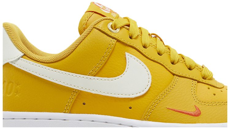 Nike Wmns Air Force 1 07 SE 40th Anniversary   Yellow Ochre