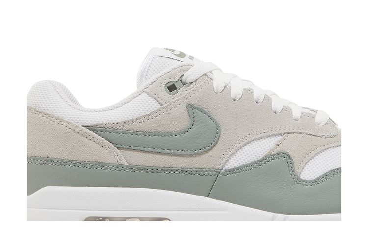 Buy Nike Air Max 1 SC  display picture 2