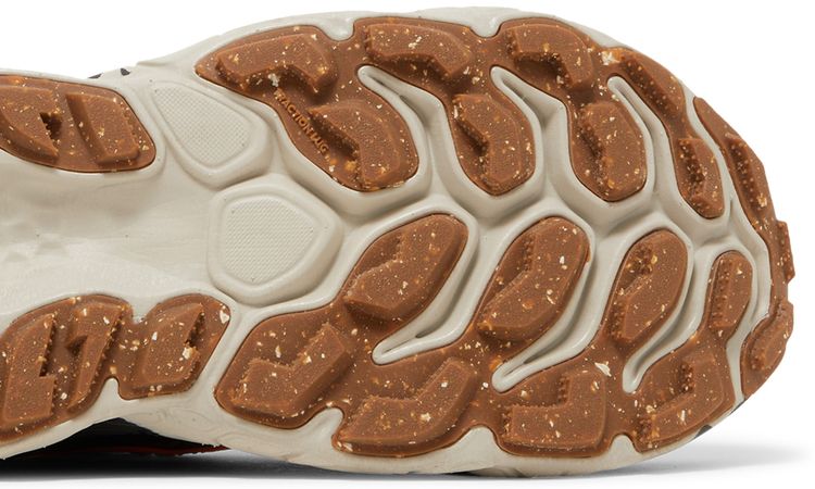 New Balance Fresh Foam X More Trail v3 Orange Blacktop