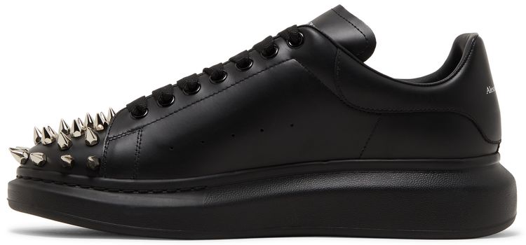 Alexander McQueen Oversized Sneaker Studded   Black