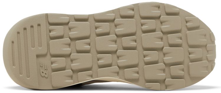 New Balance 5740 Big Kid Black Moonbeam