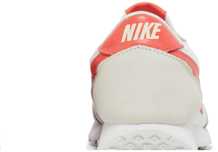 Nike Wmns Daybreak White Magic Ember