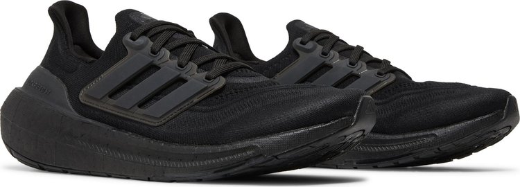 UltraBoost Light Triple Black