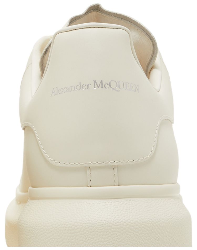 Alexander McQueen Oversized Sneaker Vanilla