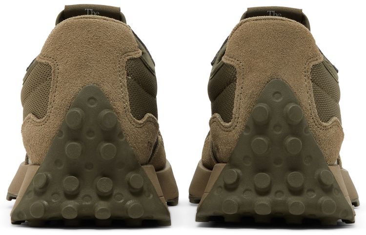 New Balance 327 Dark Camo