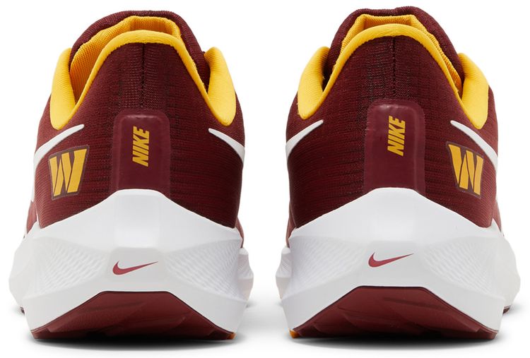 Nike NFL x Air Zoom Pegasus 39 Washington Commanders