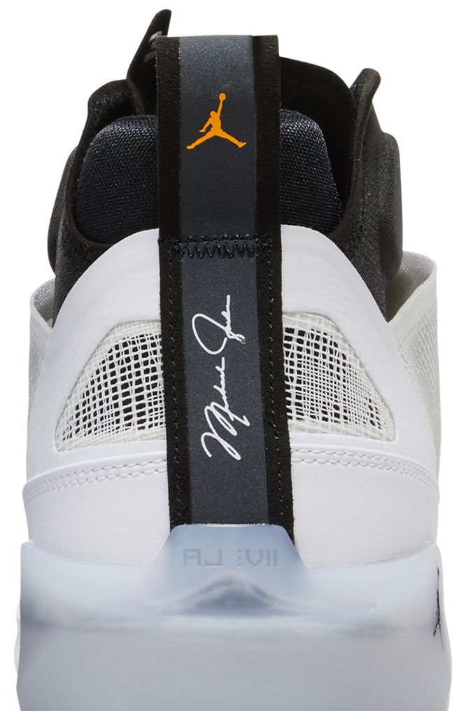 Air Jordan 37 Oreo
