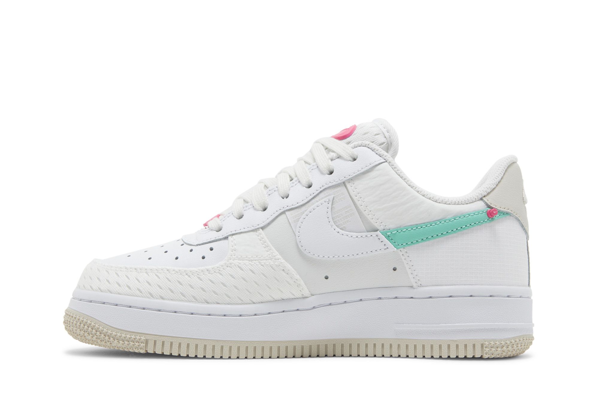 nike air force 1 lxx trainers in white pink and blue