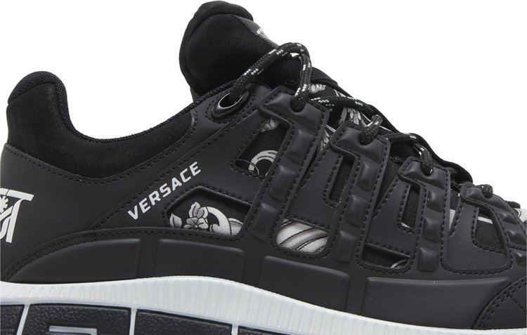 Versace Trigreca Black White