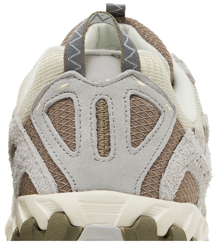 New Balance 610 Brighton Grey Mushroom