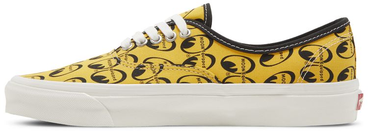 Mooneyes x Vans Authentic 44 DX Anaheim Factory   Yellow