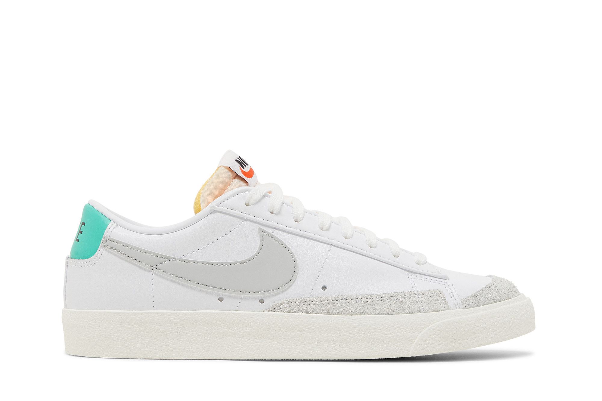 Buy Blazer Low 77 Vintage White Grey Light Menta DA6364 109 GOAT CA
