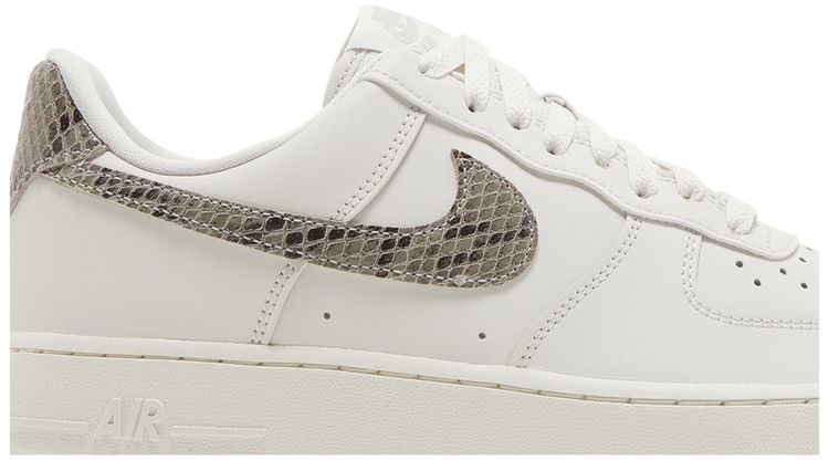 Nike Wmns Air Force 1 07 Phantom Ivory Snakeskin