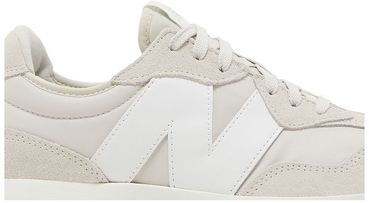 327 Beige