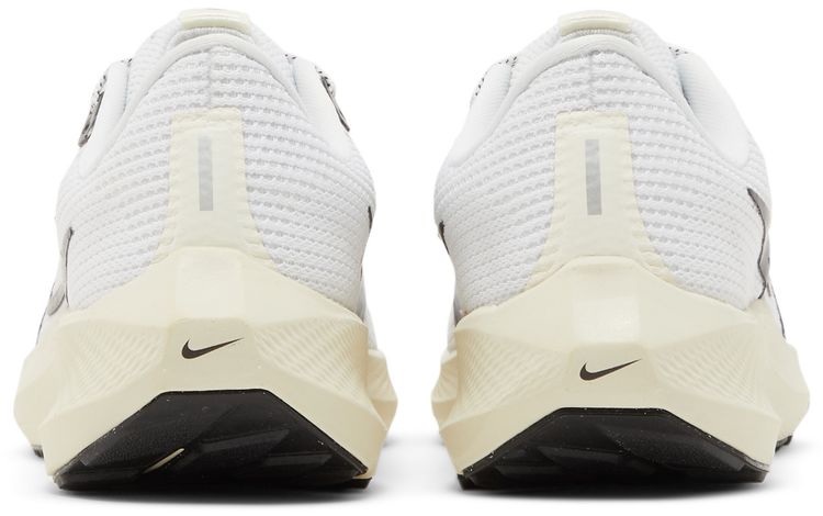Nike Wmns Air Zoom Pegasus 40 White Coconut Milk