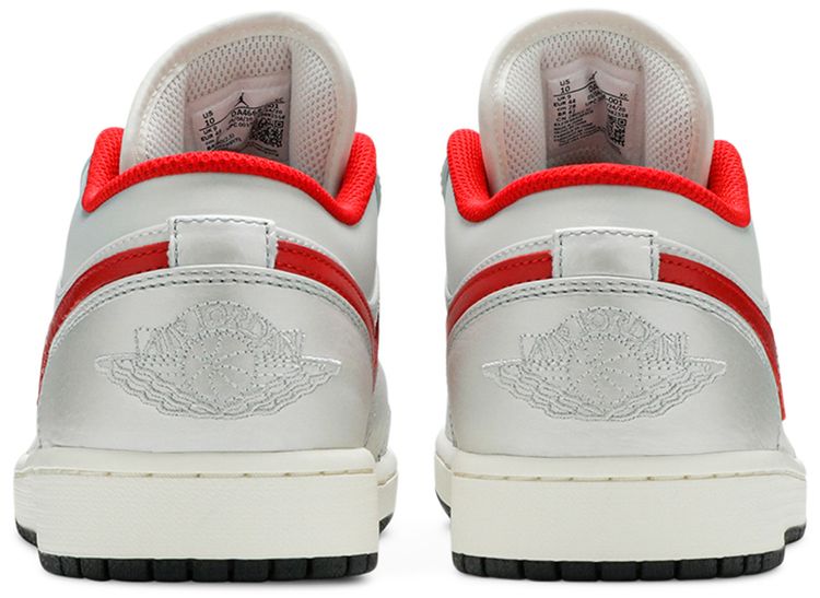 Air Jordan 1 Low Night Track