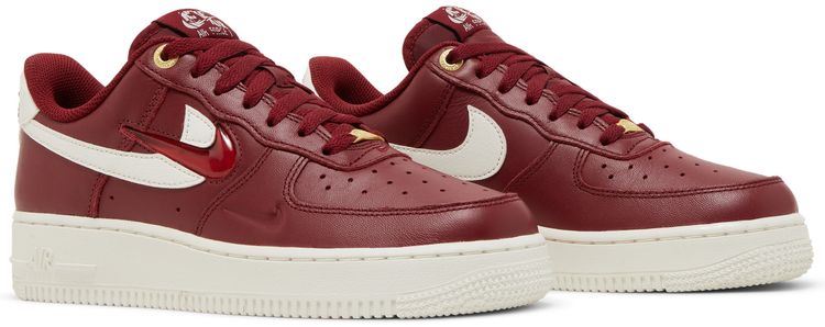 Nike Wmns Air Force 1 07 Premium History of Logos Team Red