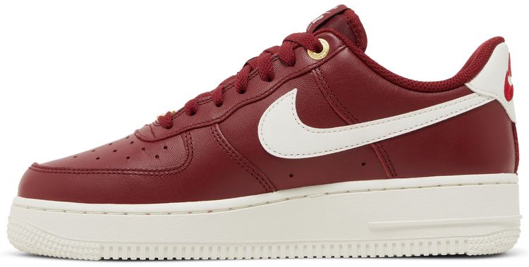 Nike Wmns Air Force 1 07 Premium History of Logos Team Red