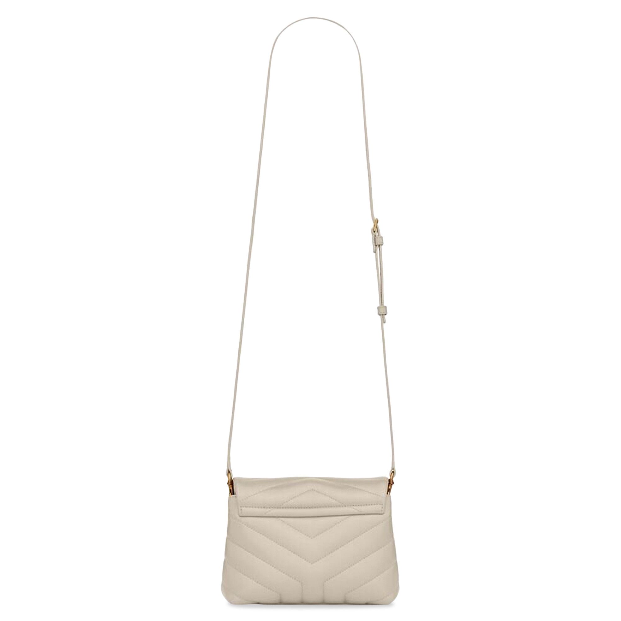 Achetez des Saint Laurent Loulou Toy Strap Bag Crema Soft 678401 DV707 9207 GOAT FR