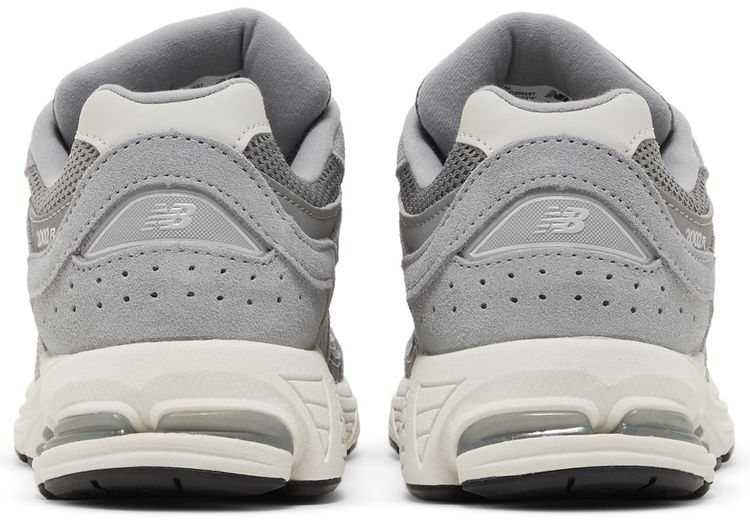 New Balance 2002R Big Kid Steel Lead