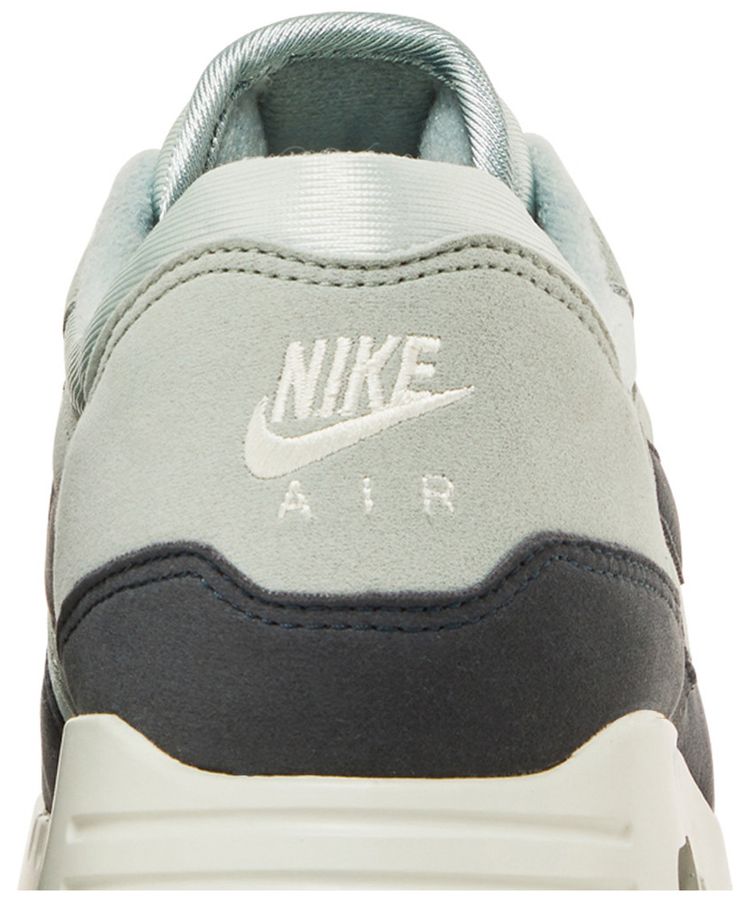 Nike Kids of Immigrants x Air Max 1 86 OG Big Bubble   Anthracite