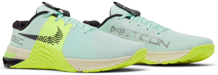 Nike Metcon 8 Mint Foam Volt