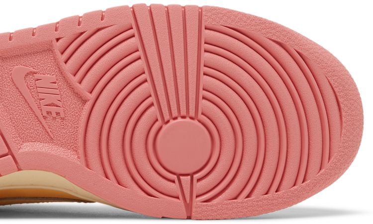 Nike Dunk Low GS Strawberry Peach
