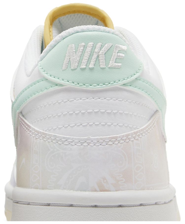 Nike Dunk Low GS Pastel Paisley