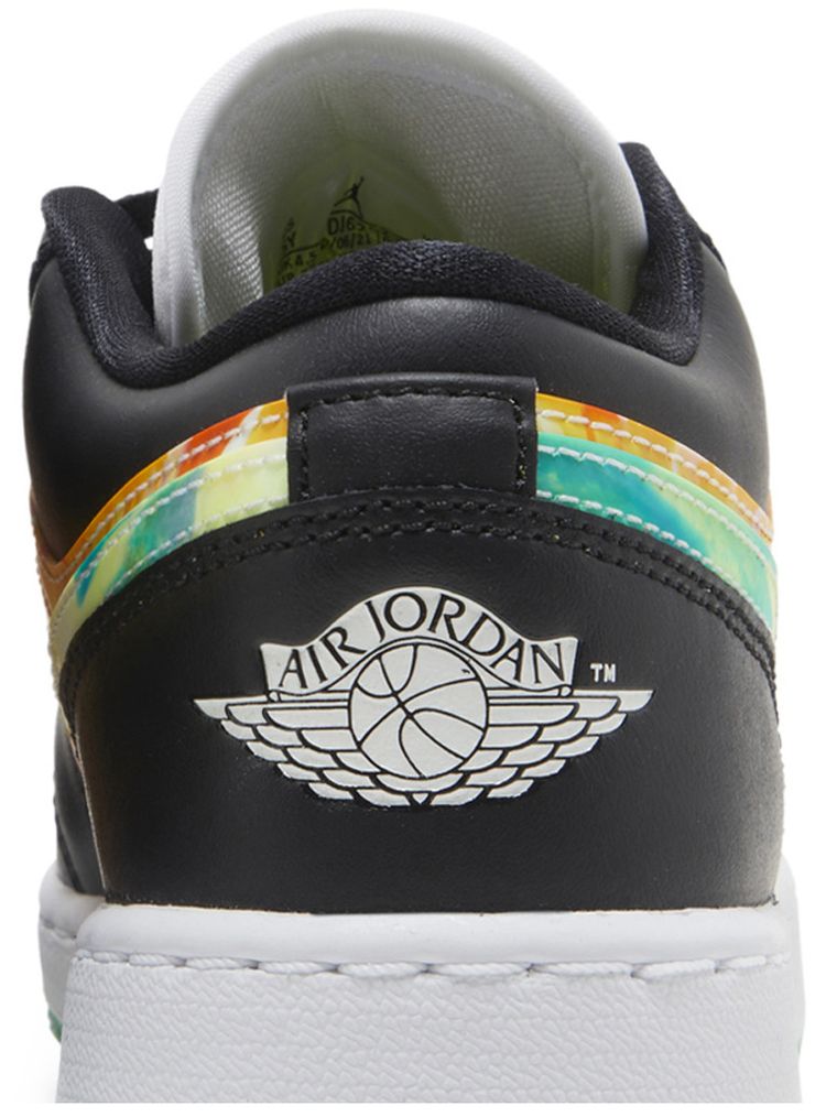 Air Jordan 1 Low SE GS Drip