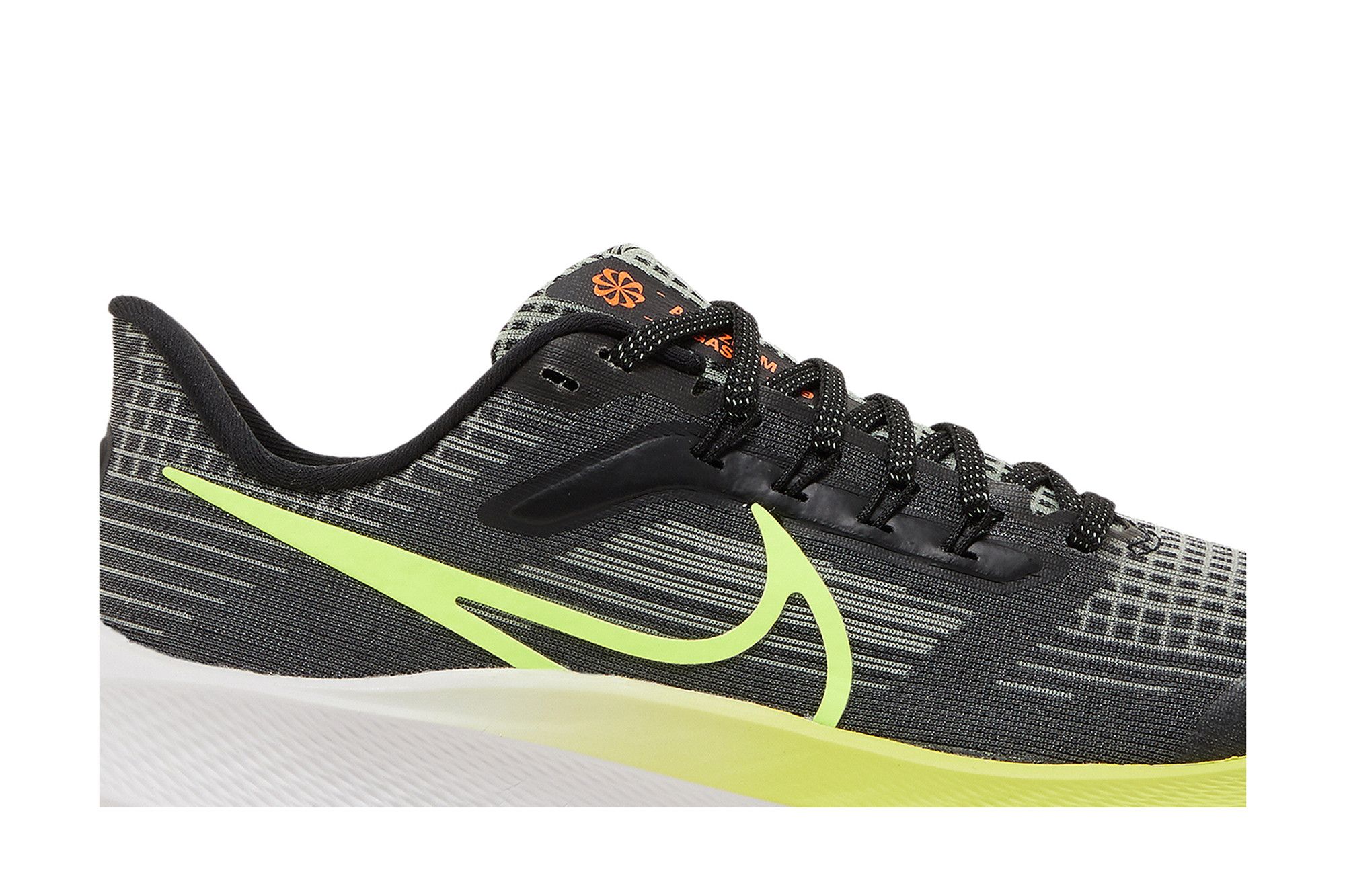 Size 3.5 Air Zoom Pegasus 39 GS 'Black Barely Volt'