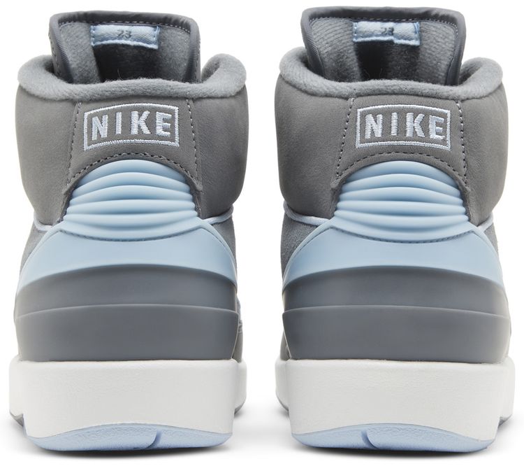 Wmns Air Jordan 2 Retro Cool Grey