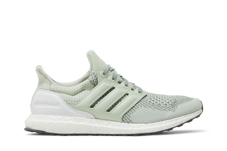 adidas gazelle silver green womens adidas Ultra Boost 22 Womens Running Shoes