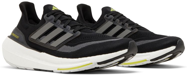 Adidas UltraBoost Light Core Black