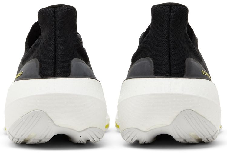 Adidas UltraBoost Light Core Black