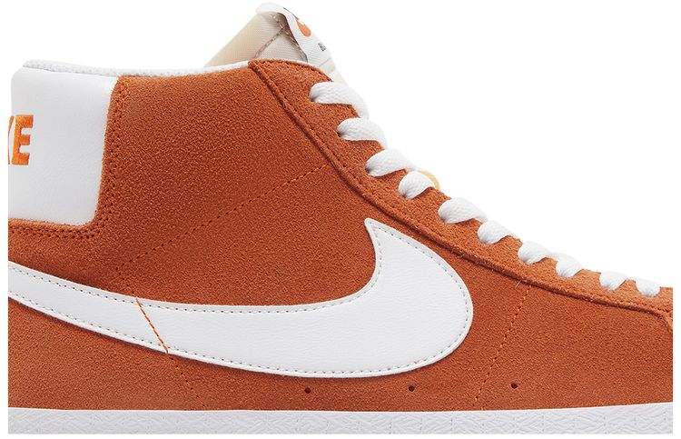 Nike Zoom Blazer Mid SB Safety Orange