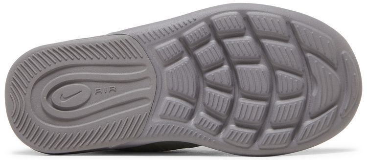 Nike Air Max Axis TD Black Volt