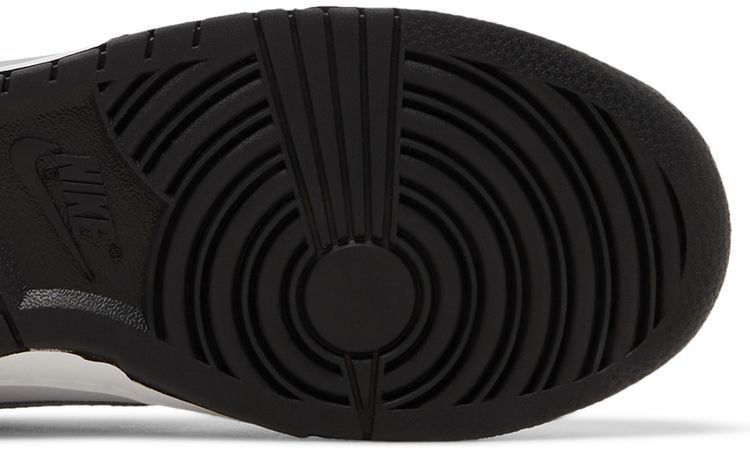 Nike Dunk Low Spray Paint Swoosh