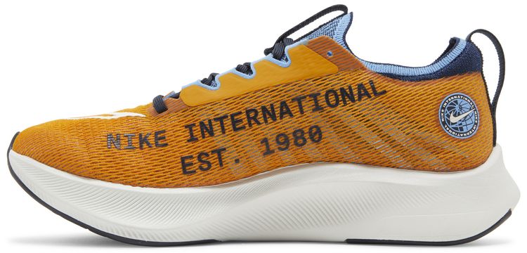 Nike Zoom Fly 4 Premium Light Curry